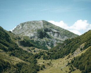 landscape photography of the col du pourtalet